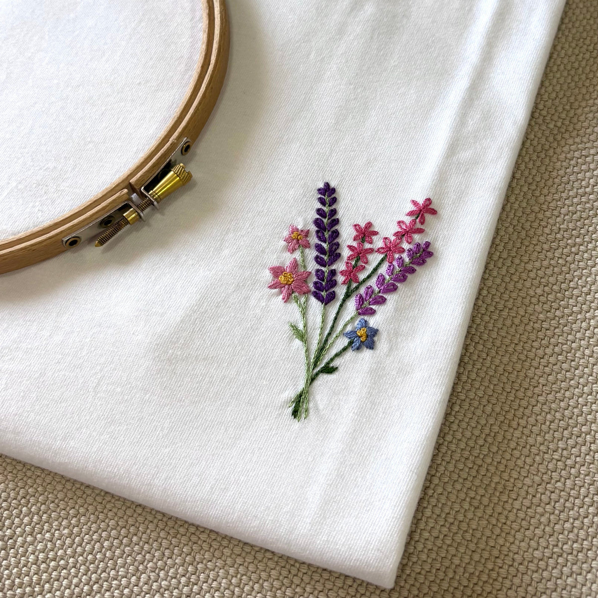 Maglietta "Bouquet di fiori"
