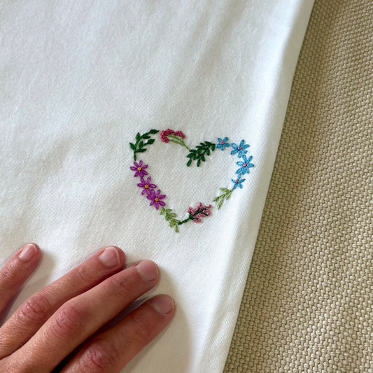 Maglietta "Cuore di fiori"