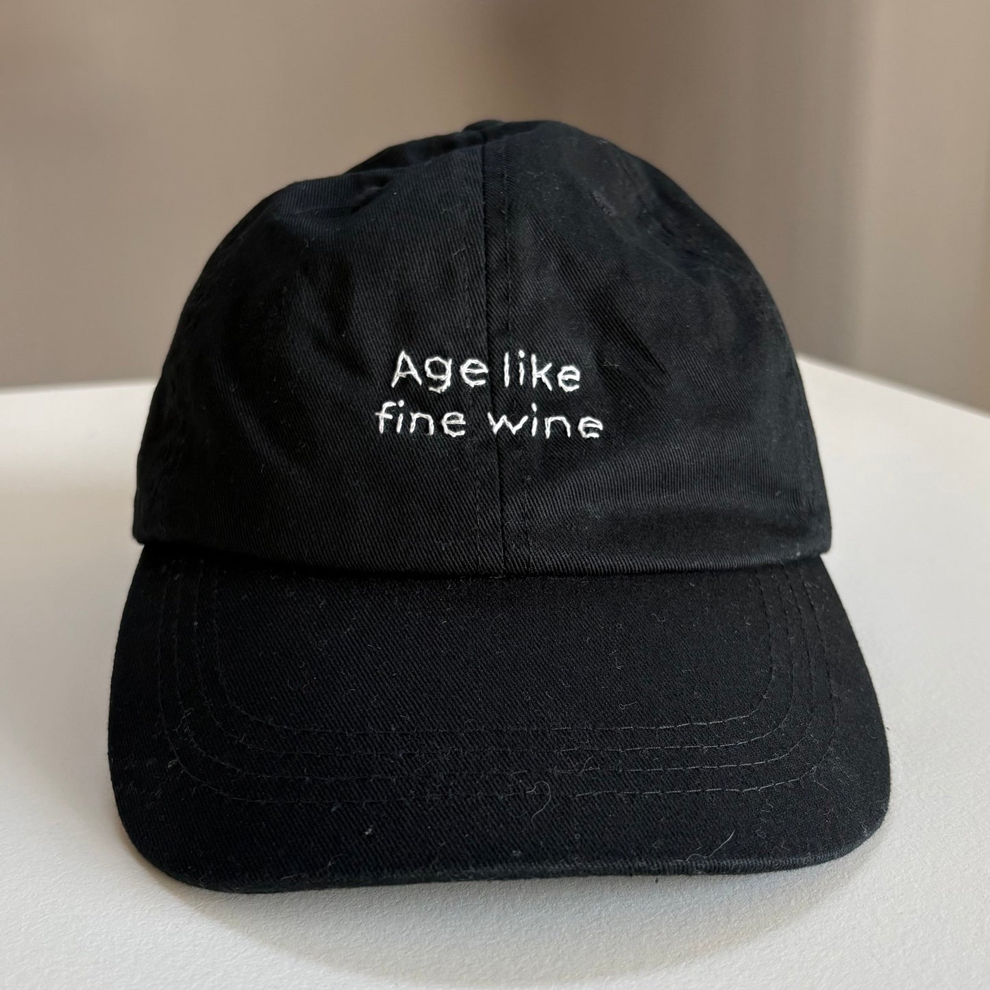Cappellino "Age like fine wine"